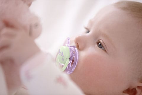 Why it’s healthy to use a pacifier